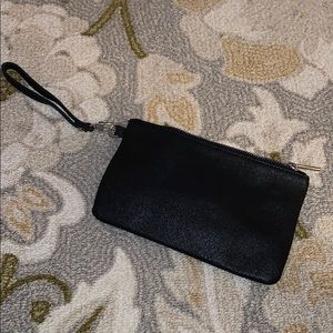Black wristlet